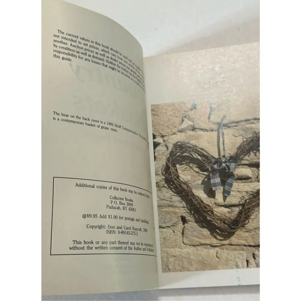 Collector's Guide to Country Baskets by Carol Raycraft and Don Raycraft